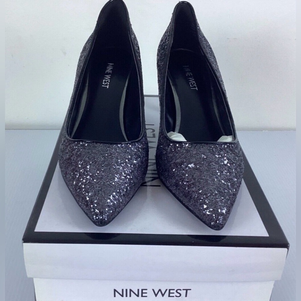 EUC Nine West Margot Black Sparkling Heels - Silver